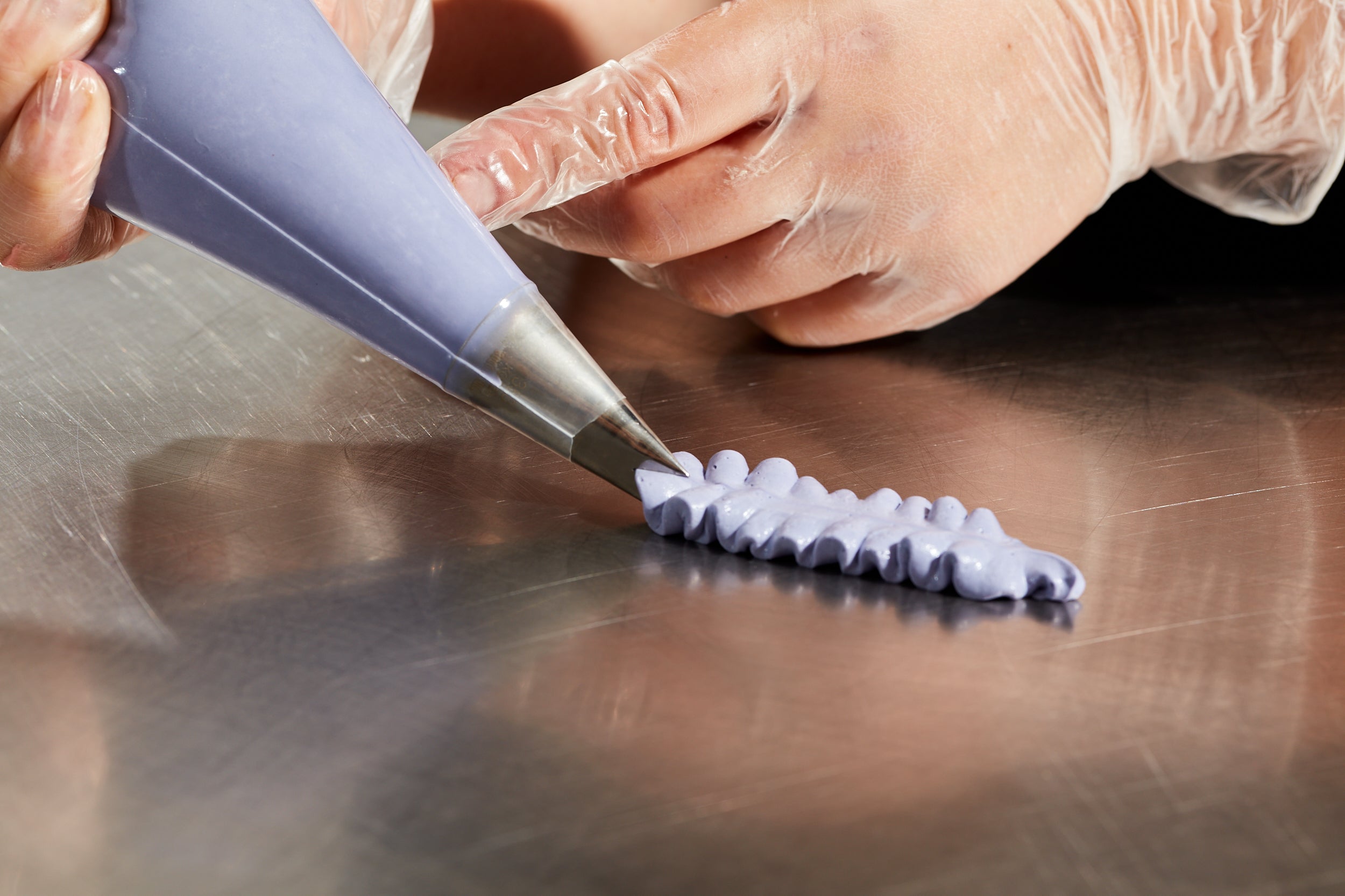 Colour Mill - 353 Medium Leaf - Papagino Foods Inc.