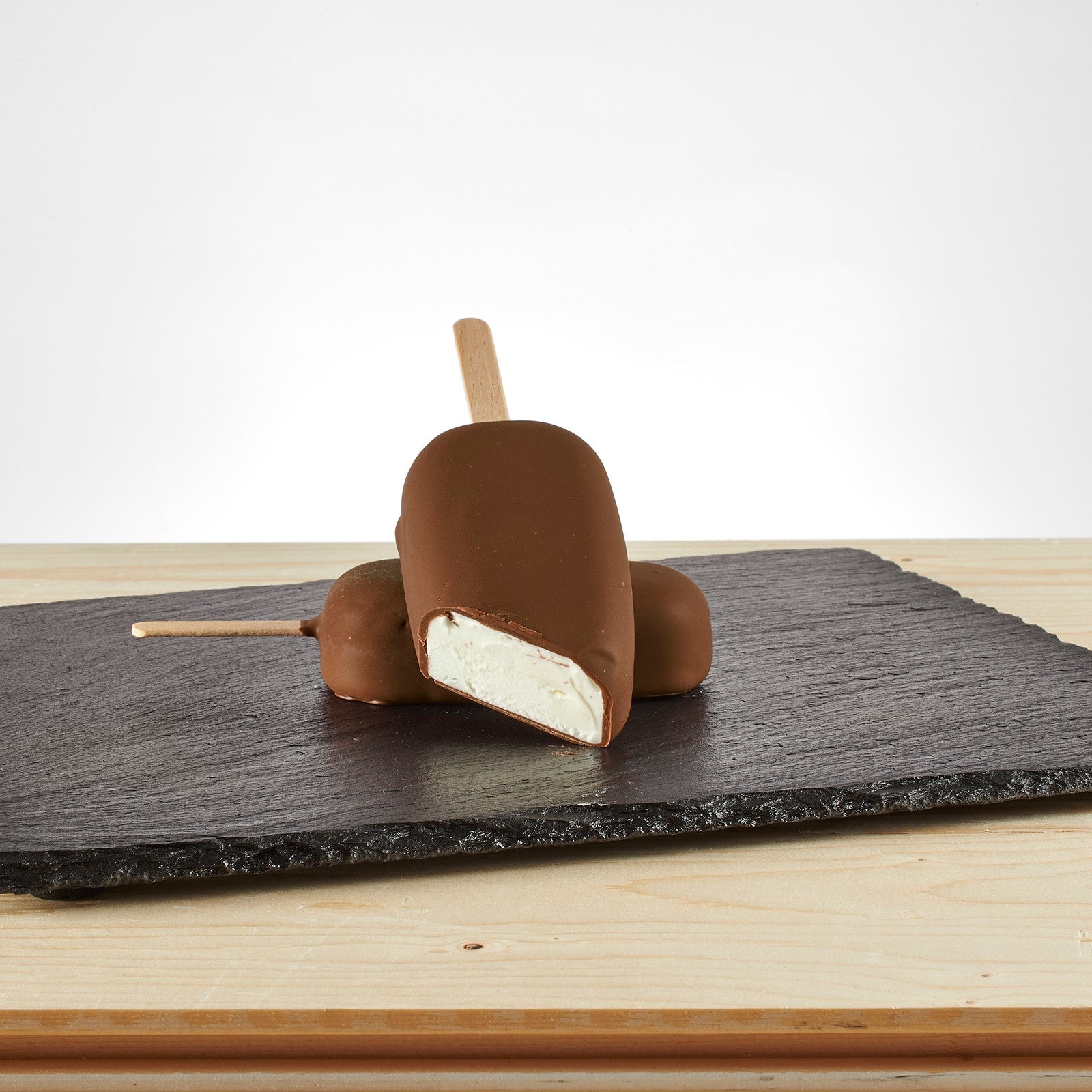 PreGel Dark Chocolate – Coriandoline Coating