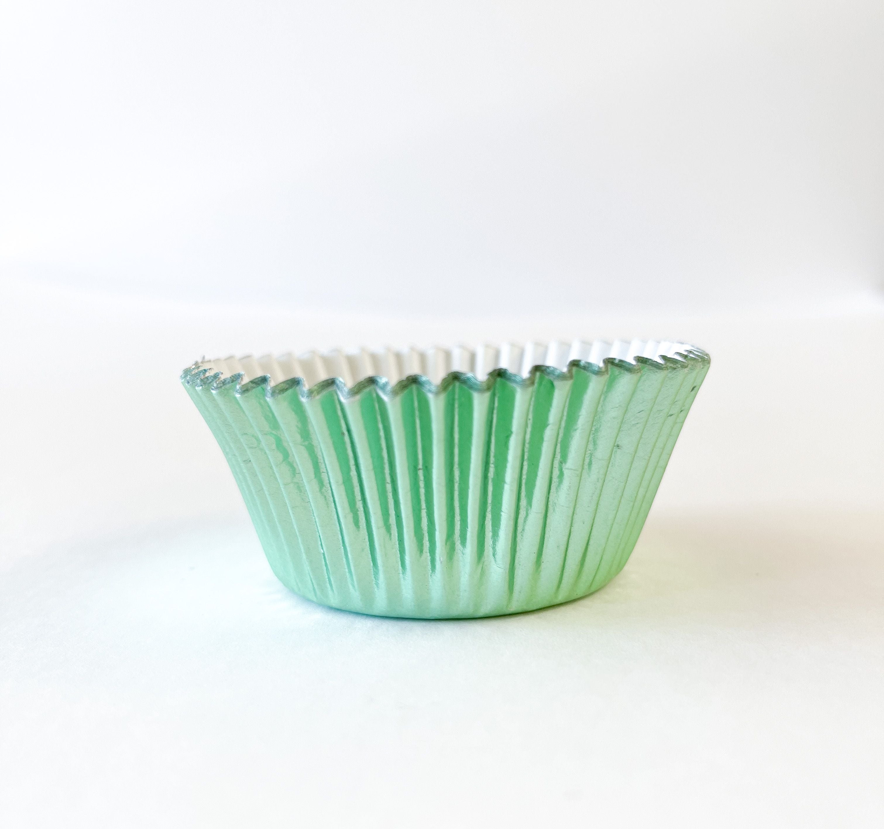 Regular Green Foil Cupcake Liners - Papagino Foods Inc.
