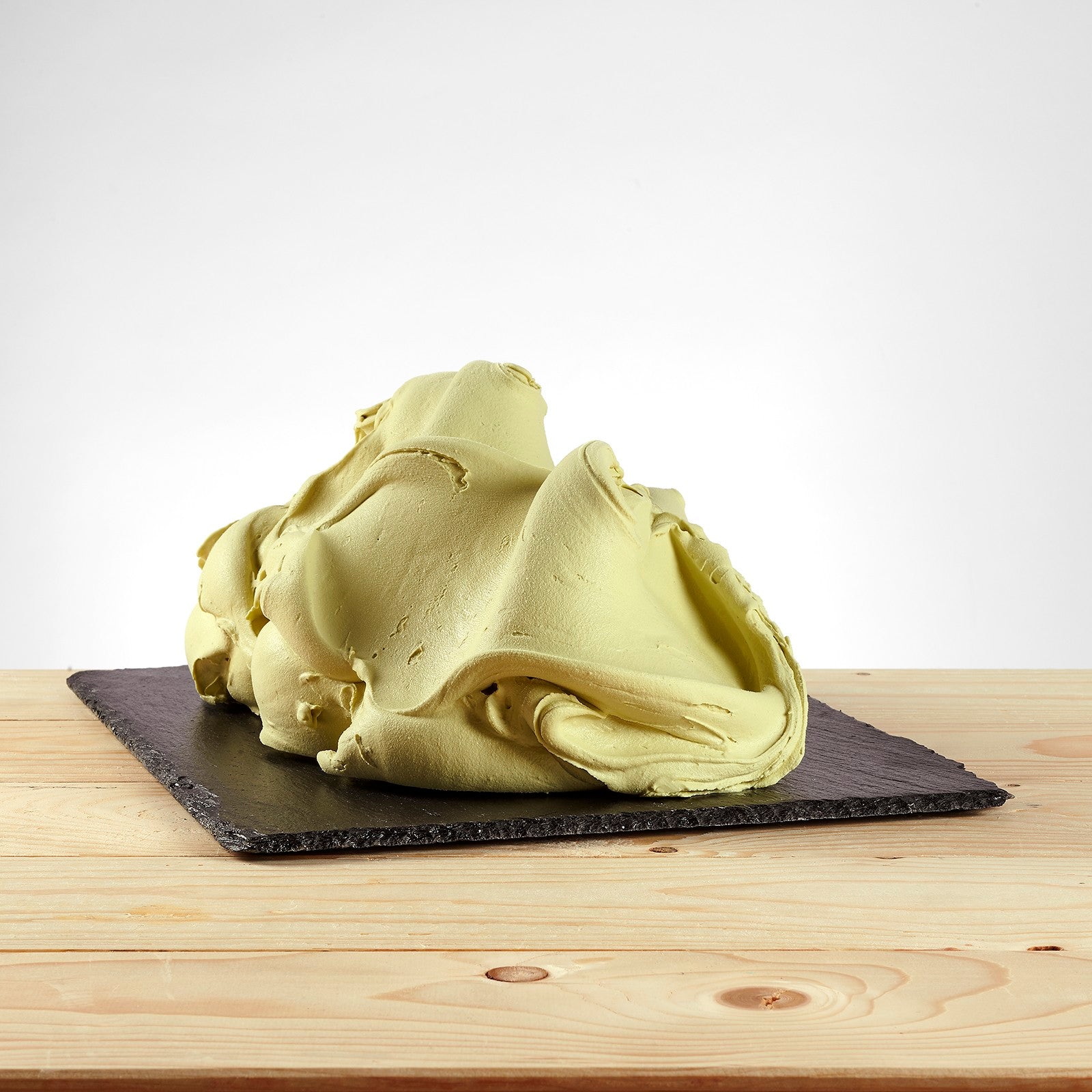 PreGel Green Tea Sprint flavor powder from Papagino Foods Inc., showing a close-up of the 1kg package.