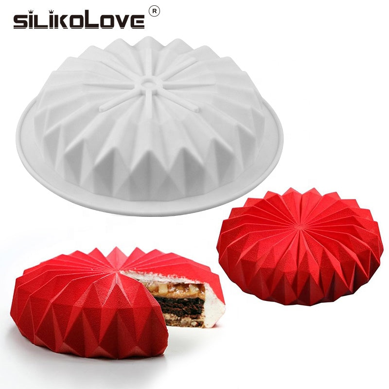 Edgy Cake  3D Silicone Chocolate, Cookie & Dessert Mold - Papagino Foods Inc.