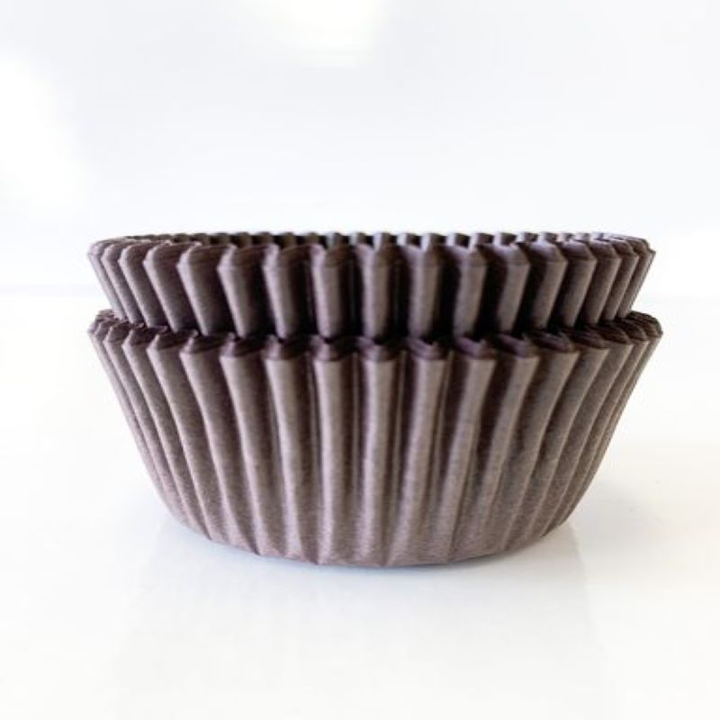 Brown Cup Cake Liner 2" x 1 1/4 x 4 1/2 40 gsm 500 pieces 5130 - Papagino Foods Inc.