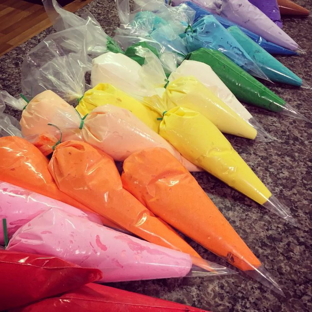 Fat Daddio, Disposable PP Plastic, Pastry Bags, 12 in, 100 pcs Package (PBD-12-100) - Papagino Foods Inc.