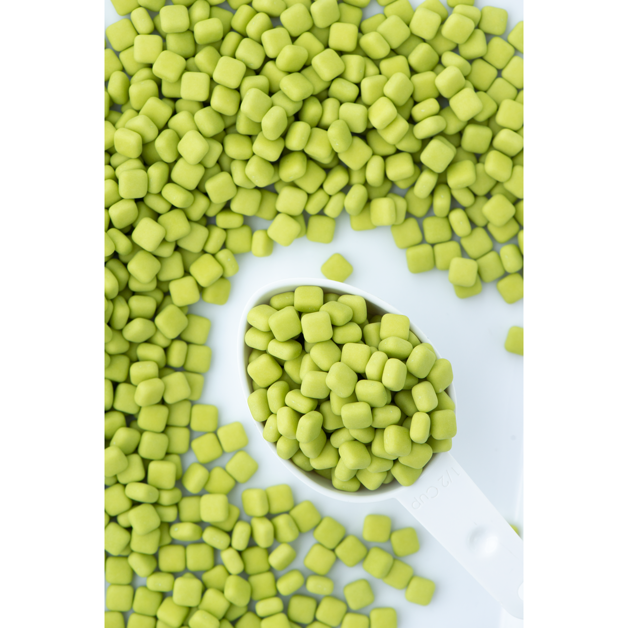GREEN APPLE Matte Sugar Squares BBD **FEB 2022** 4oz Bottle (1/2 cup/NET WT 3.5oz/90g) sweetapolita - Papagino Foods Inc.