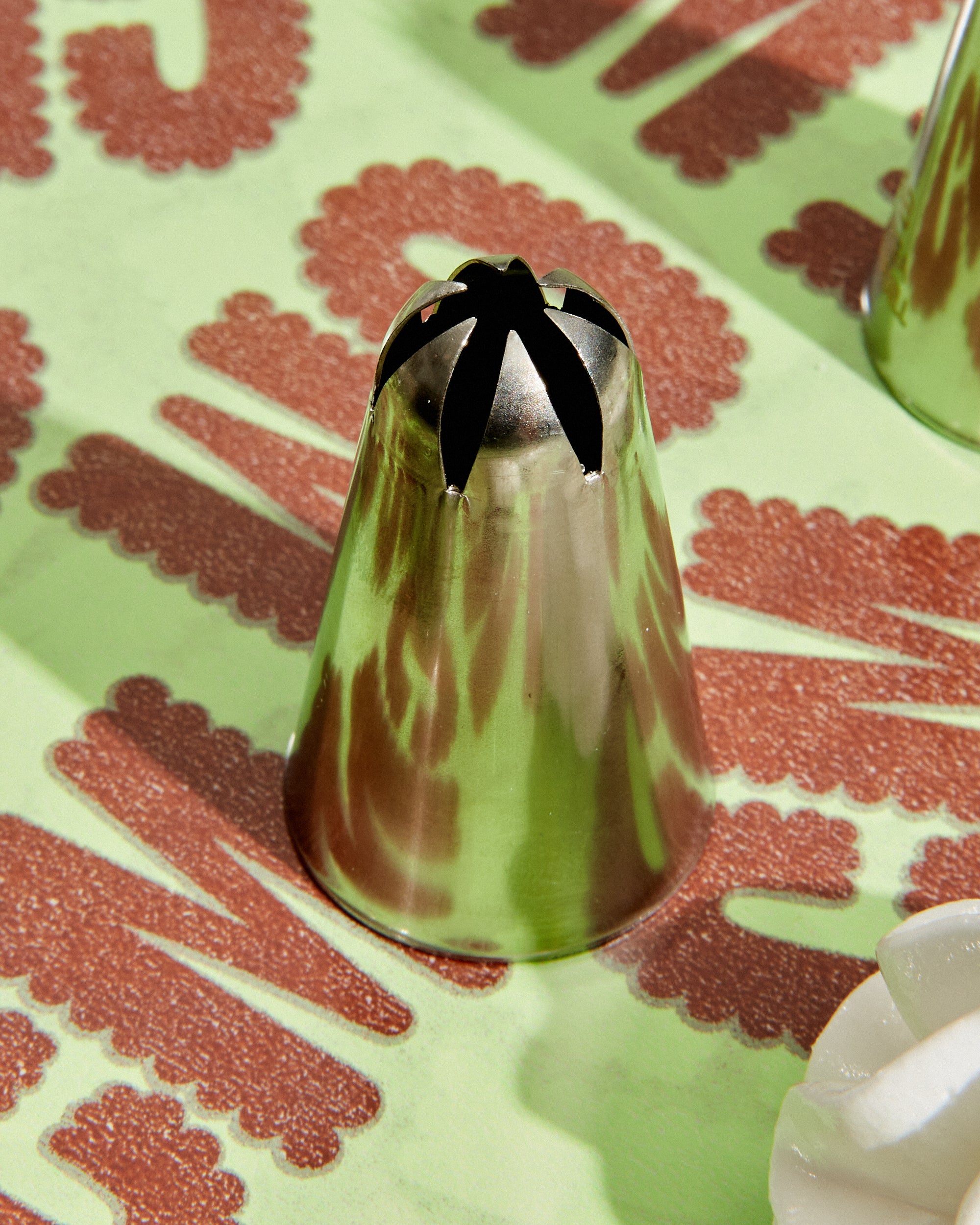 Colour Mill - 2D Medium Drop Flower - Papagino Foods Inc.