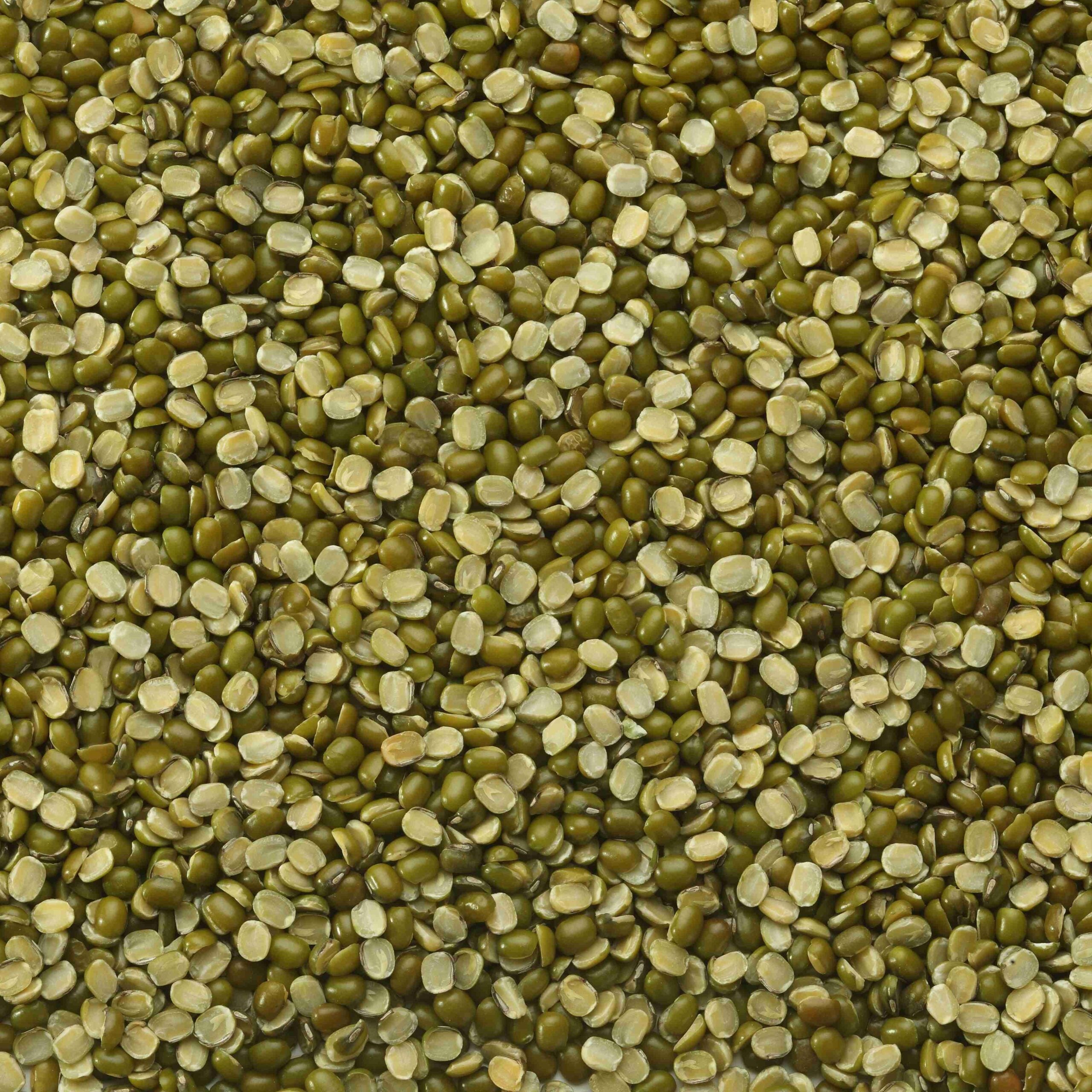 Moong Chilka (Unpeeled & Split)