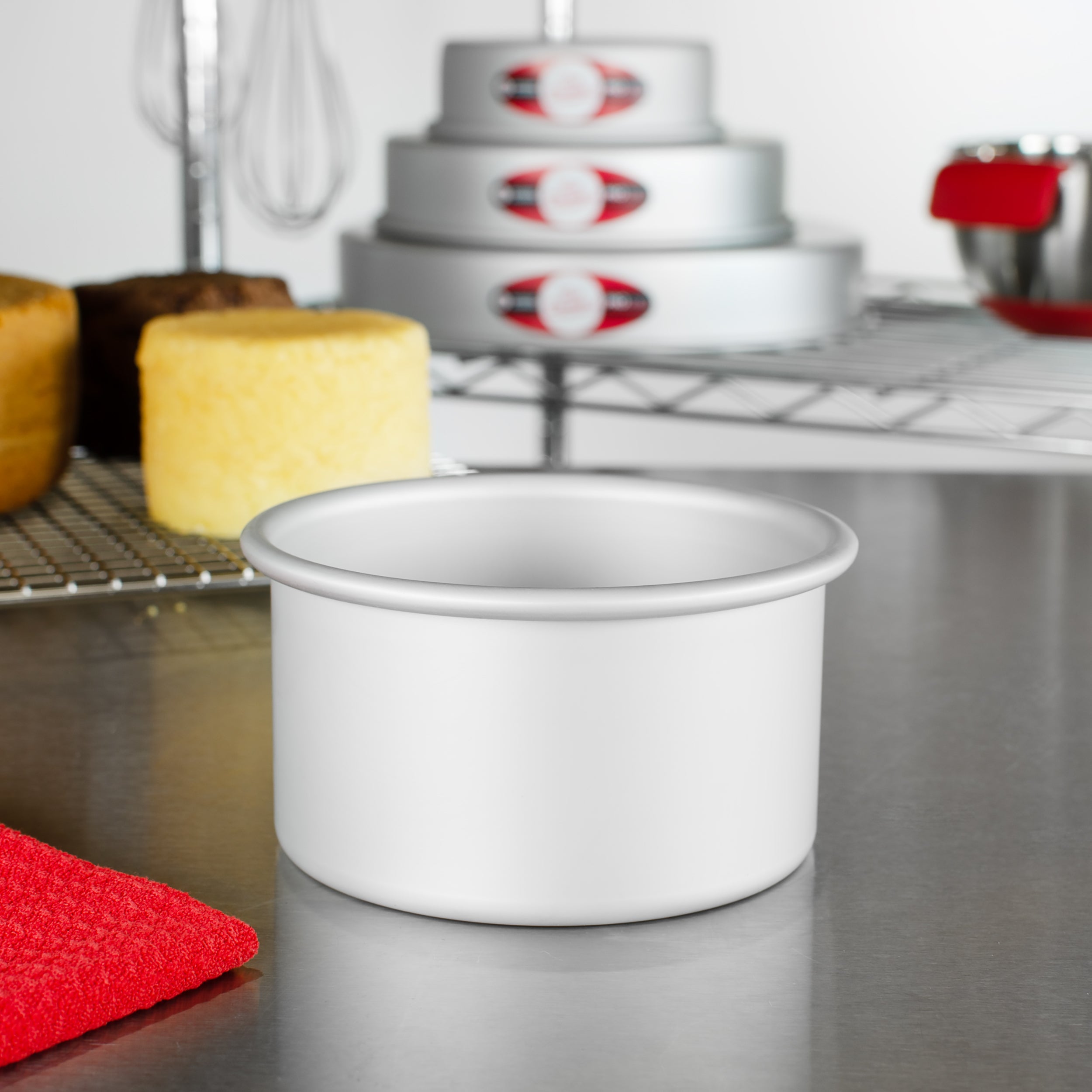 Fat Daddio, Anodized Aluminum, Round Pan, 5 in x 3 in (PRD-53) - Papagino Foods Inc.