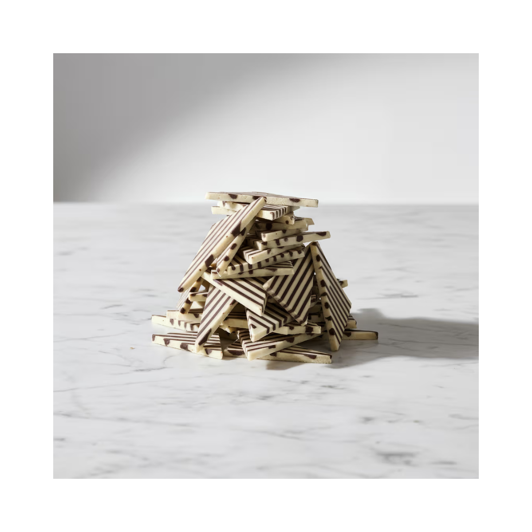 Barlo Striped Triangle 1 Kg (435 pcs)