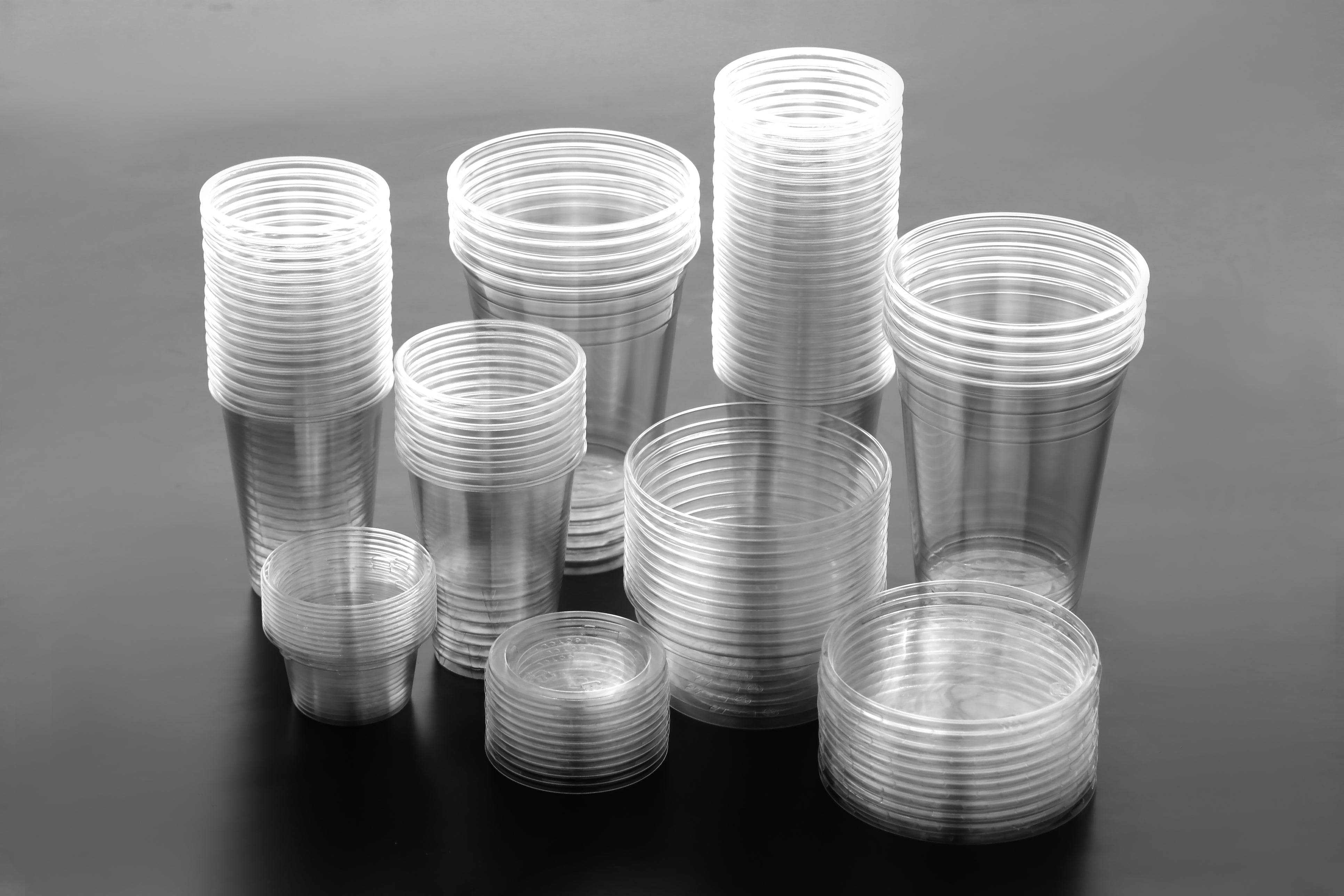 Chartland 7 oz Clear Plastic Drinking Cups