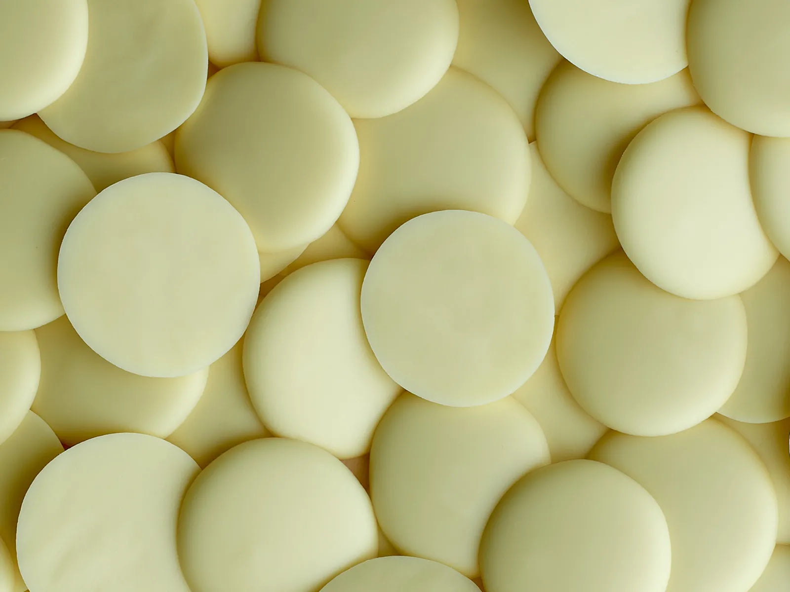 Belcolade 30% White Chocolate Drops 5 KG **Pickup Only OR Shipping At Your Own Risk** - Papagino Foods Inc. 