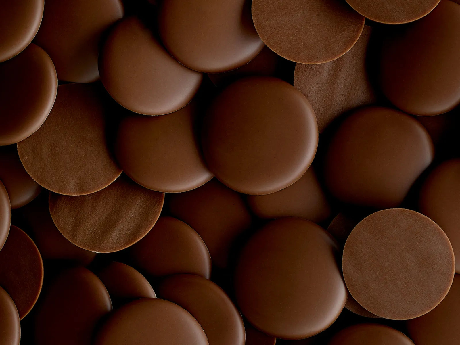 Belcolade 34% Milk Chocolate Drops 15 KG **Pickup Only OR Shipping At Your Own Risk** - Papagino Foods Inc. 