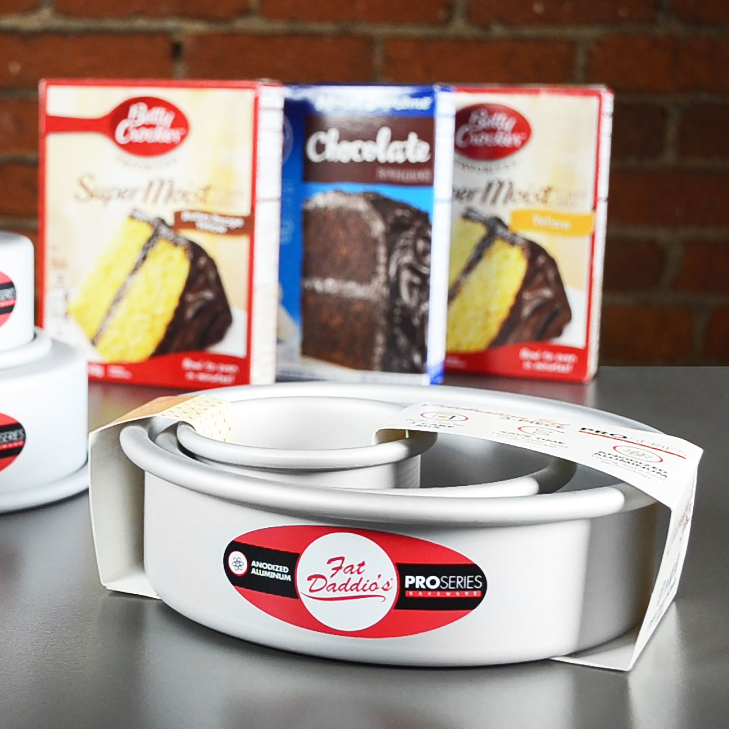 Fat Daddio, Anodized Aluminum, 3 Pieces Round Pan Set:  3", 5" and 7" x 2 in (PRD-1BOX) - Papagino Foods Inc.
