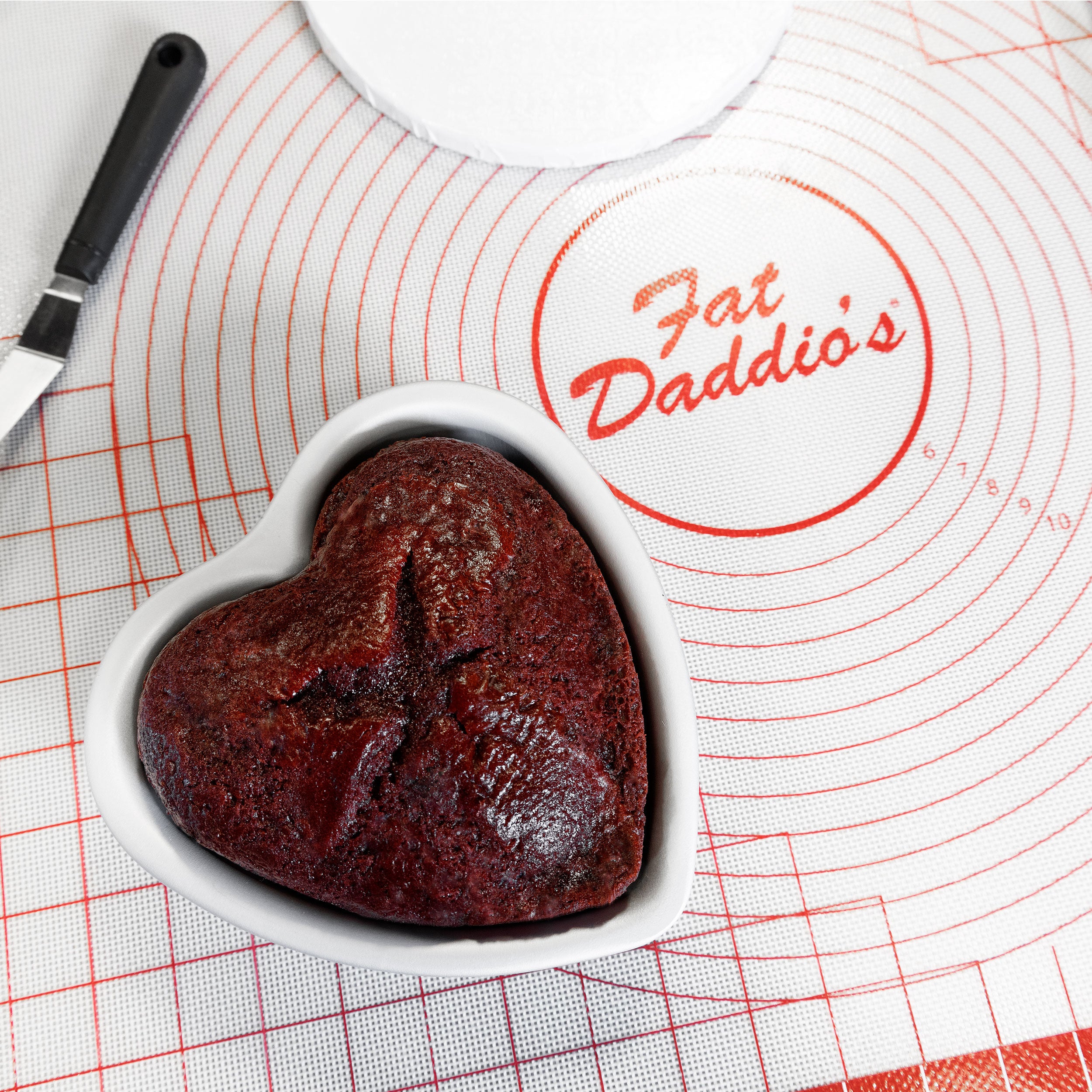 Fat Daddio, Anodized Aluminum, Heart Pan, 8 in x 3 in (PHT-83) - Papagino Foods Inc.