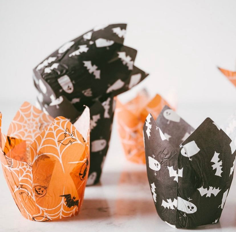 Halloween Orange Tulip Cupcake Insert (160mm x 160mm) x100pcs - Papagino Foods Inc.