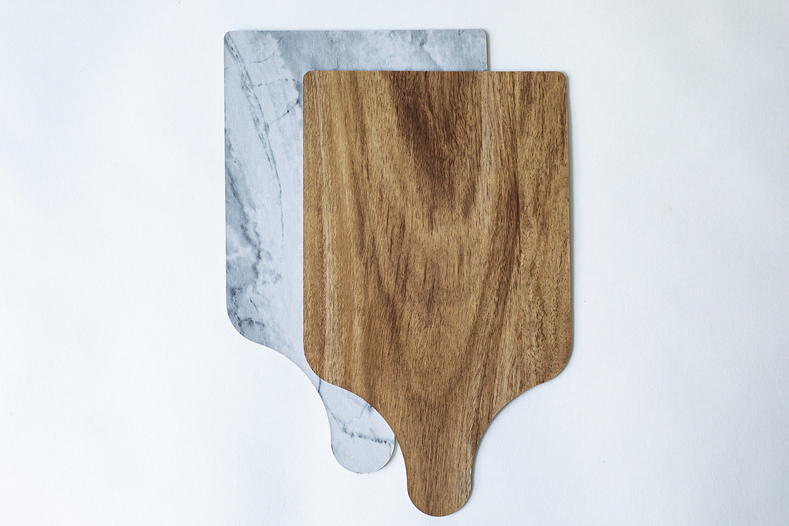 7 1/8 x 11 7/8 x .080 Brown/Wood/Marble Printed Cheese-board style Pastry display with handle - - Papagino Foods Inc.