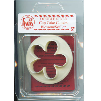 FMM Blossom / Scallop Cupcake Cutter - Papagino Foods Inc.