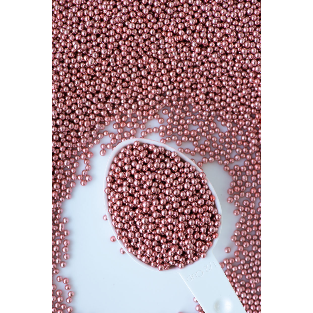 4MM ROSE GOLD DRAGÉES 4 oz Bottle (Net Weight 3.5 oz) Sweetapolita **BBD OCT 2023** - Papagino Foods Inc.